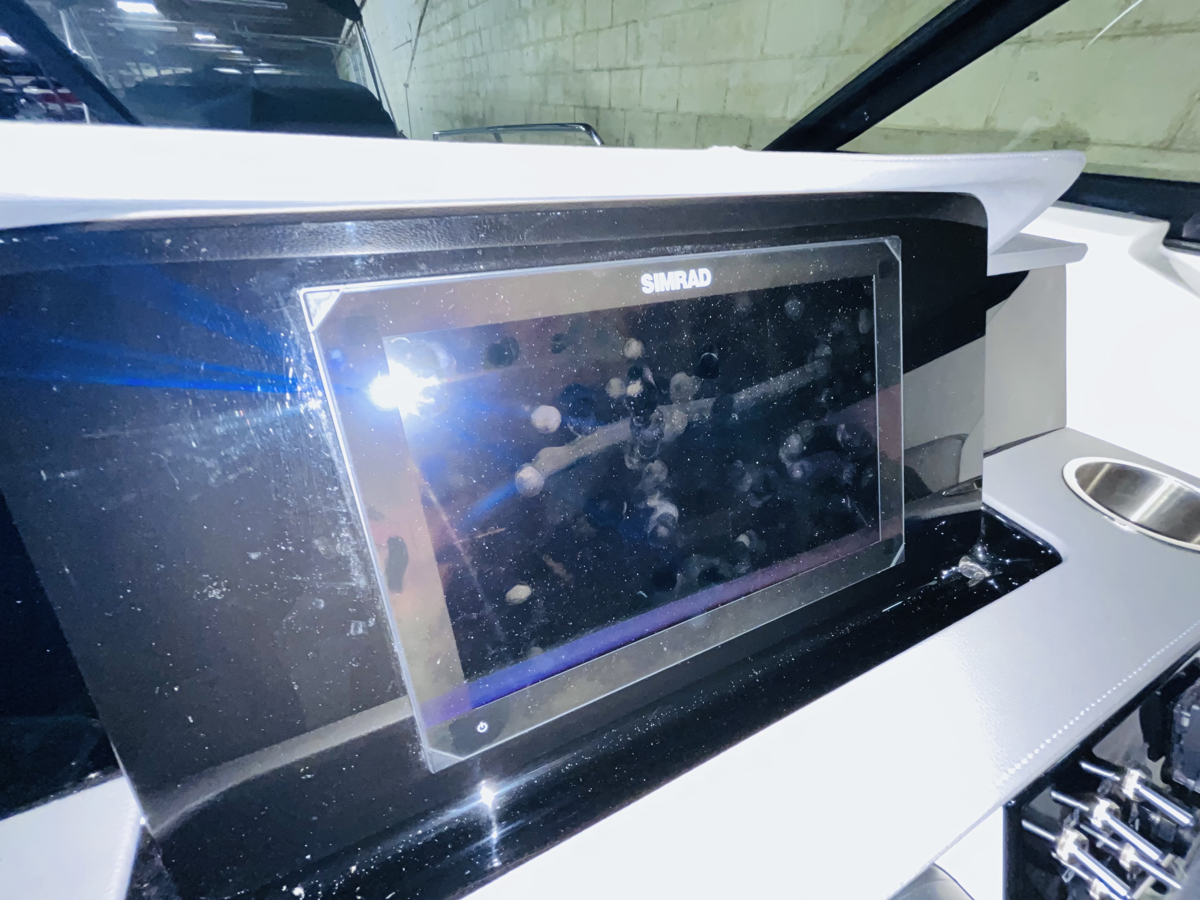 2025 Sea Ray SDX 290 Outboard Deck Boat