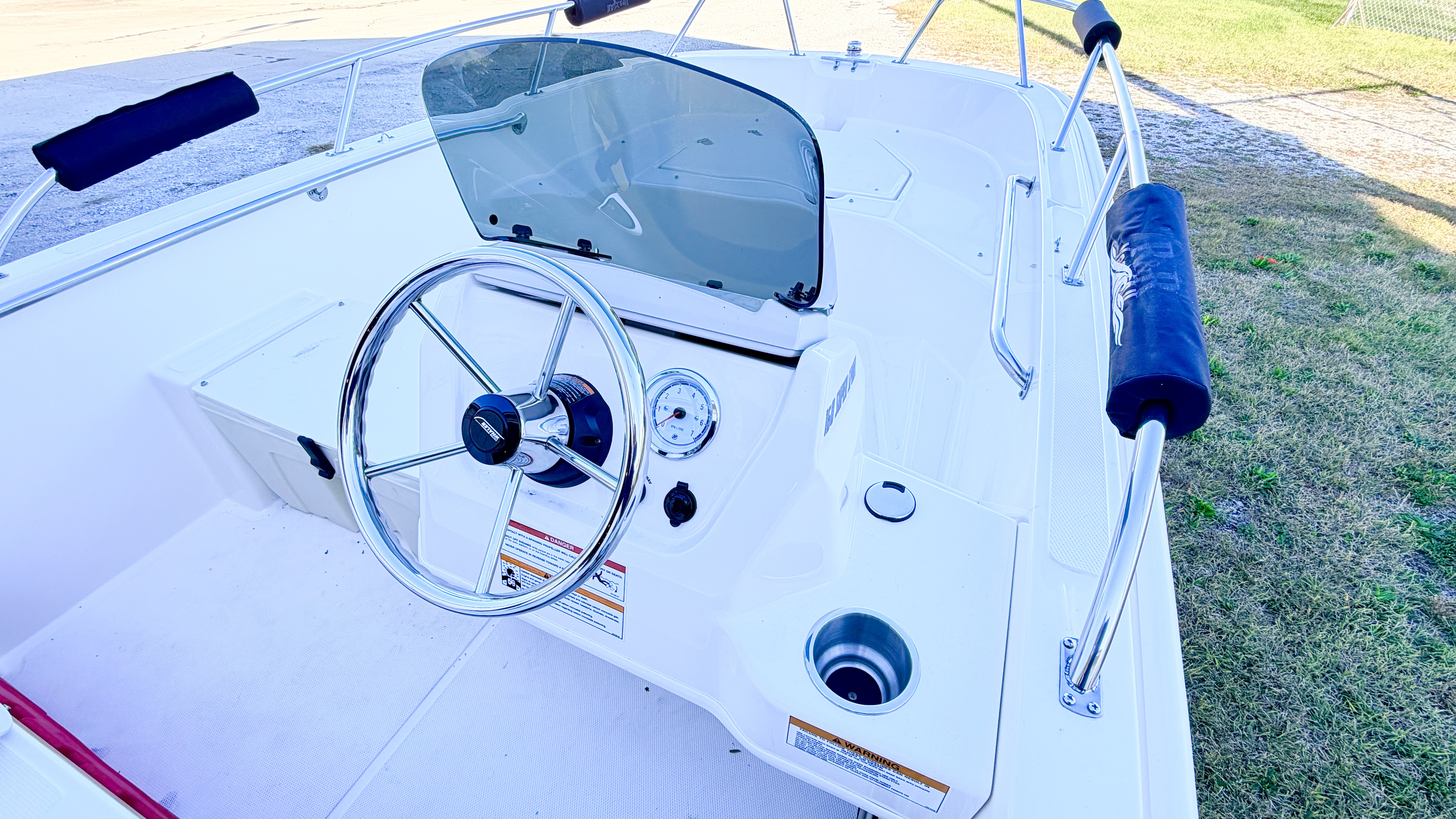 2026 Boston Whaler 160 Super Sport Center Console